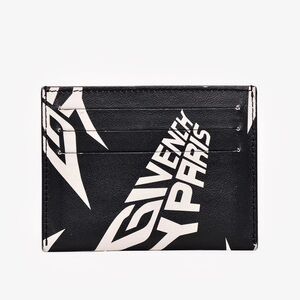 Givenchy Black/White Logo Leather
Card Holder